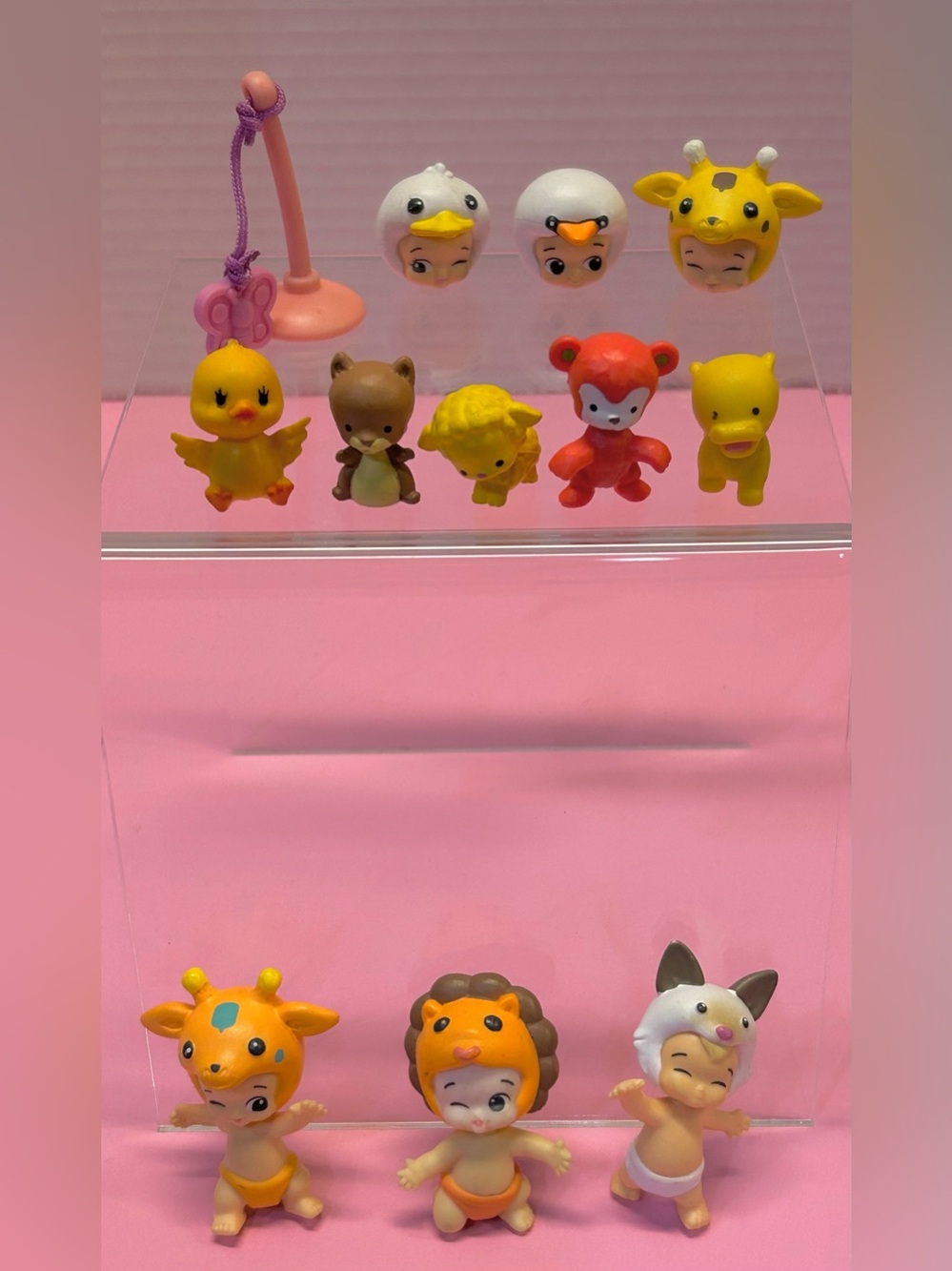 Collection of Moose Toys Twozies baby and pet figures